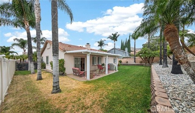 7619 Vista Rio, Highland, CA 92346