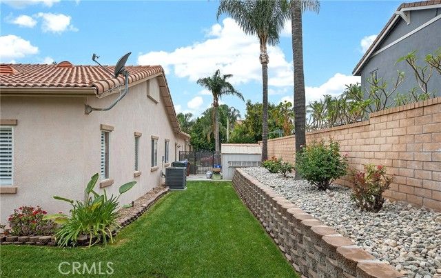 7619 Vista Rio, Highland, CA 92346