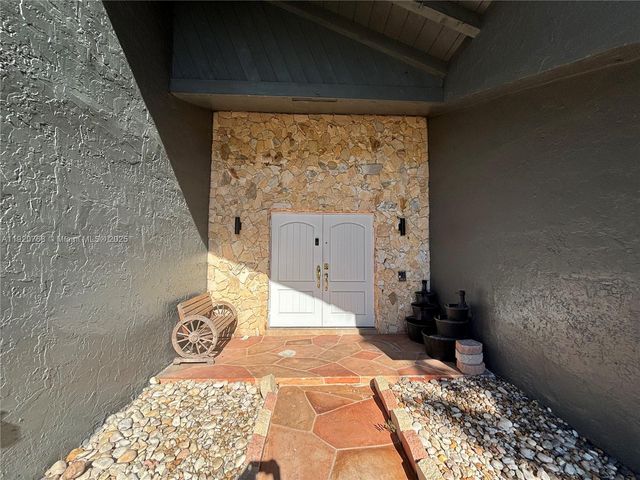 7099 NW 48th Ct, Lauderhill, FL 33319