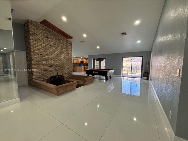 7099 NW 48th Ct, Lauderhill, FL 33319