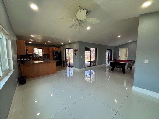 7099 NW 48th Ct, Lauderhill, FL 33319