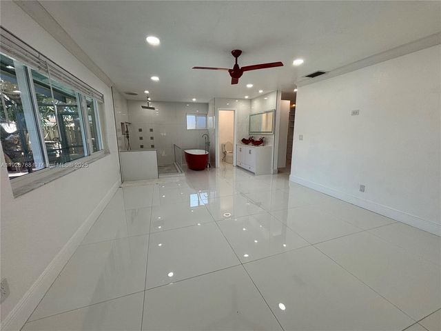 7099 NW 48th Ct, Lauderhill, FL 33319