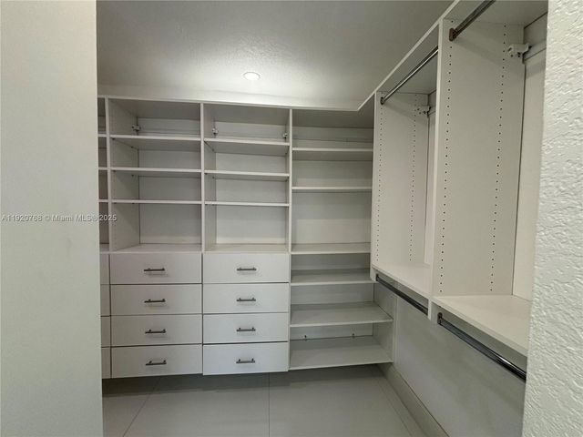 7099 NW 48th Ct, Lauderhill, FL 33319