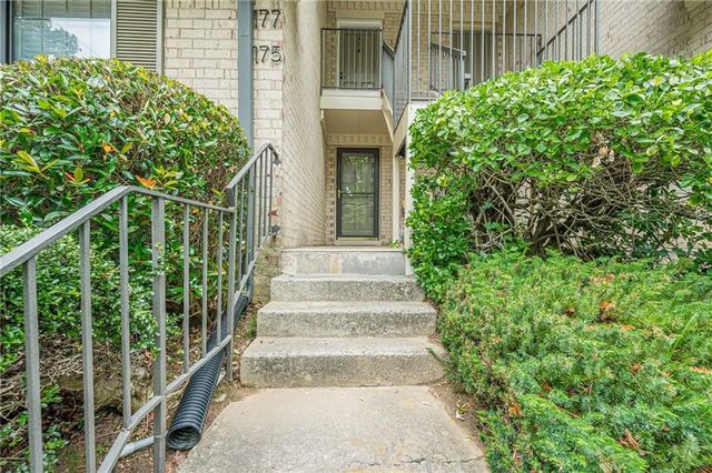 175 Maribeau Square NW, Atlanta, GA 30327