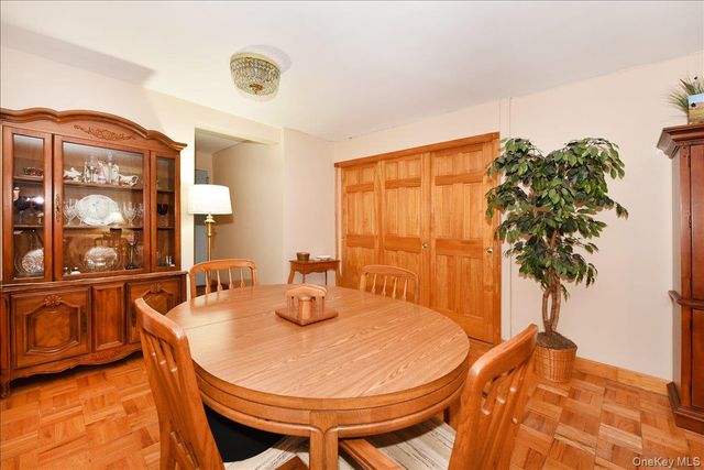 52-54 65th Place 1P, Maspeth, NY 11378