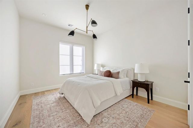 1129 NW 42nd Street, Oklahoma City, OK 73118