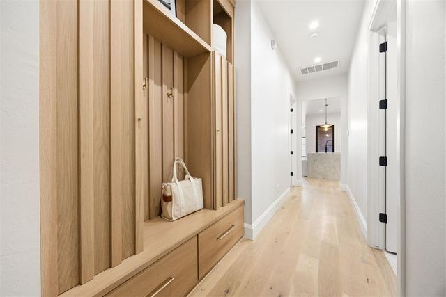 1129 NW 42nd Street, Oklahoma City, OK 73118