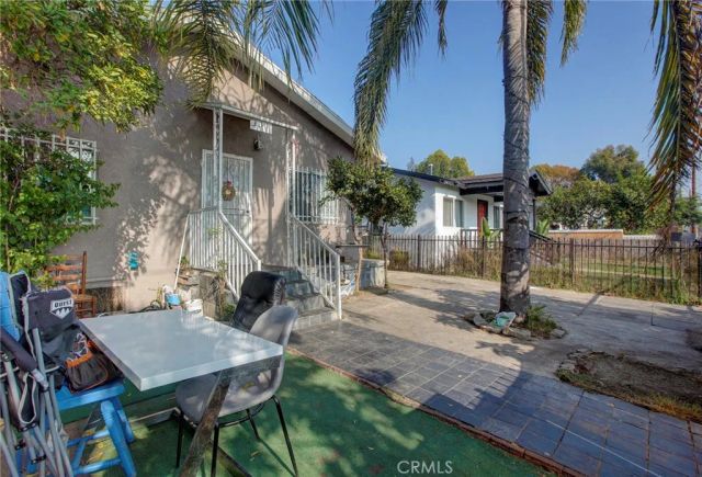 331 W 92nd Street, Los Angeles, CA 90003