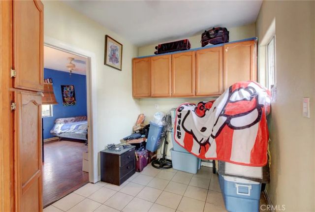 331 W 92nd Street, Los Angeles, CA 90003