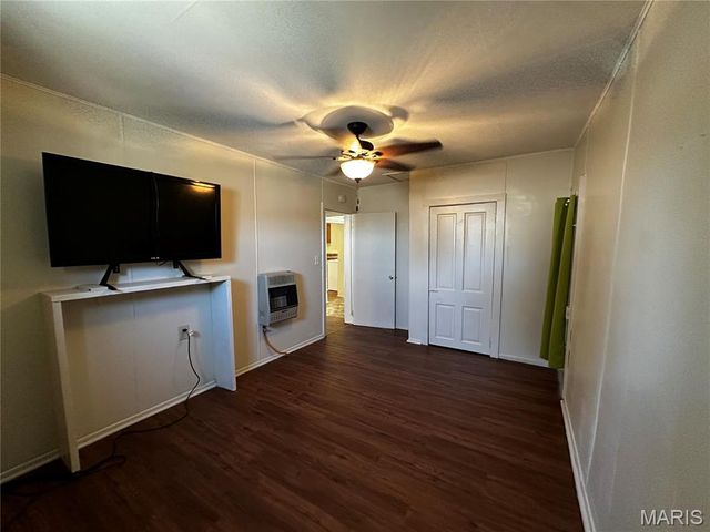 352 N Bedford Street, Puxico, MO 63960