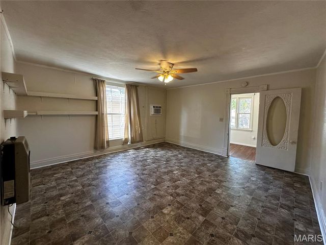 352 N Bedford Street, Puxico, MO 63960