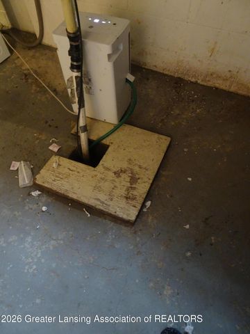 196 N Hagadorn Road, East Lansing, MI 48823