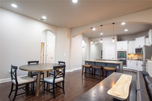 22521 Rock Wren RD, Spicewood, TX 78669