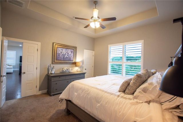 22521 Rock Wren RD, Spicewood, TX 78669