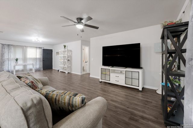 12859 Tarrytown St, San Antonio, TX 78233