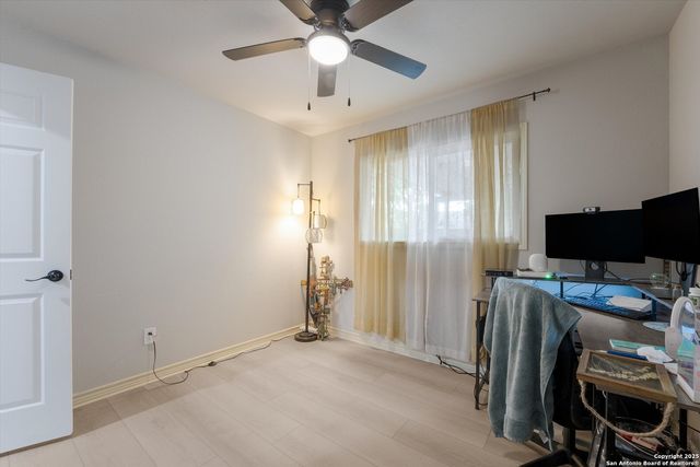 12859 Tarrytown St, San Antonio, TX 78233