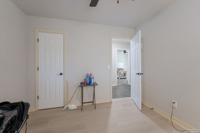 12859 Tarrytown St, San Antonio, TX 78233