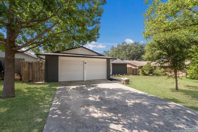 12859 Tarrytown St, San Antonio, TX 78233