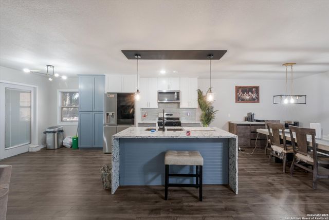 12859 Tarrytown St, San Antonio, TX 78233