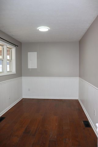 219 N Commercial Street, Seymour, MO 65746