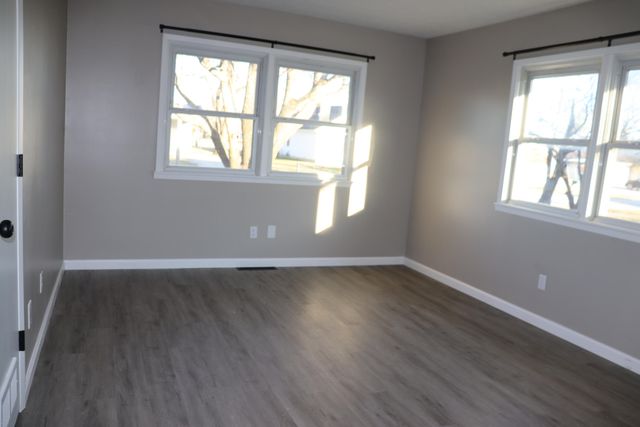 219 N Commercial Street, Seymour, MO 65746