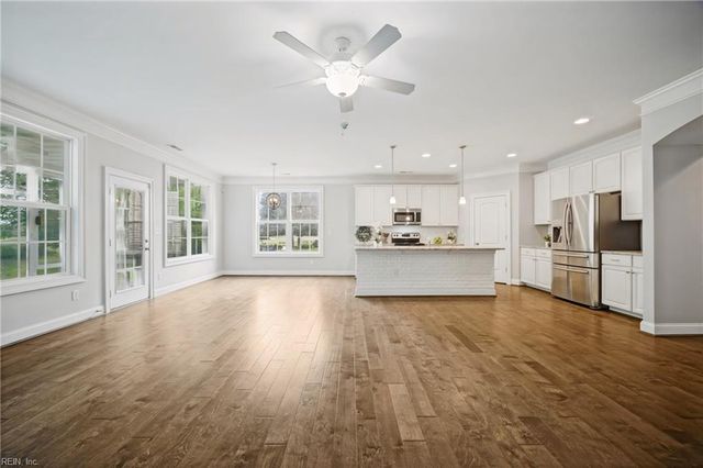 2511 Saint Martin DR, Suffolk, VA 23434