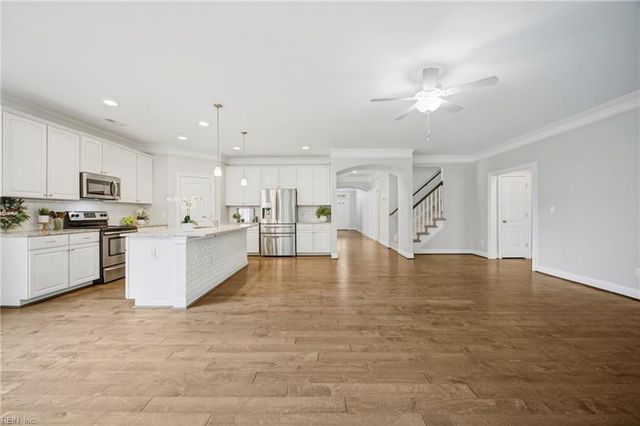 2511 Saint Martin DR, Suffolk, VA 23434