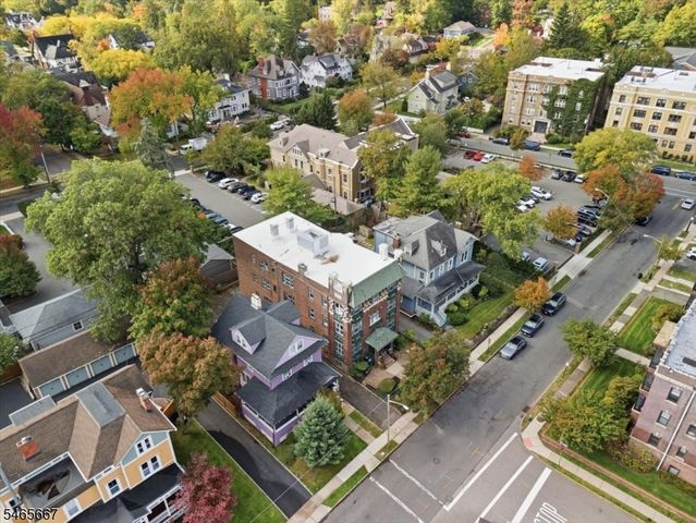 30 The Crescent C007, Montclair Twp., NJ 07042