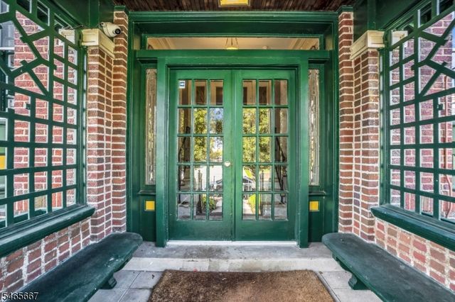 30 The Crescent C007, Montclair Twp., NJ 07042