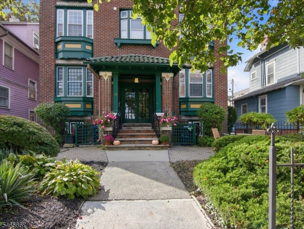 30 The Crescent C007, Montclair Twp., NJ 07042 — photo 4