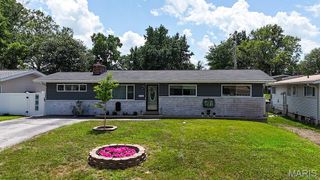 3708 Edwards Road, Saint Louis, MO 63125
