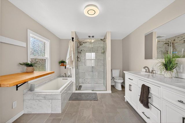 8200 N 44th STREET, Brown Deer, WI 53223