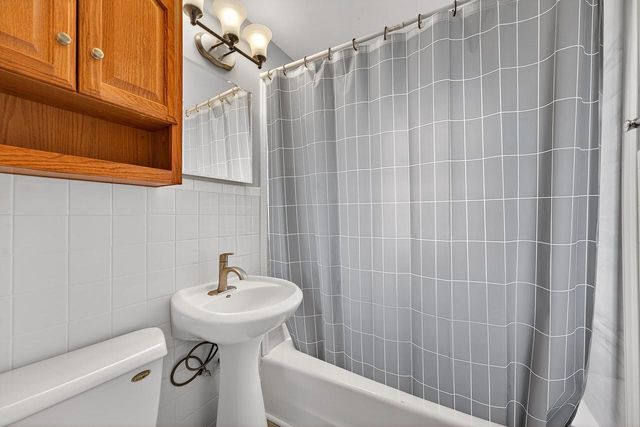 8200 N 44th STREET, Brown Deer, WI 53223