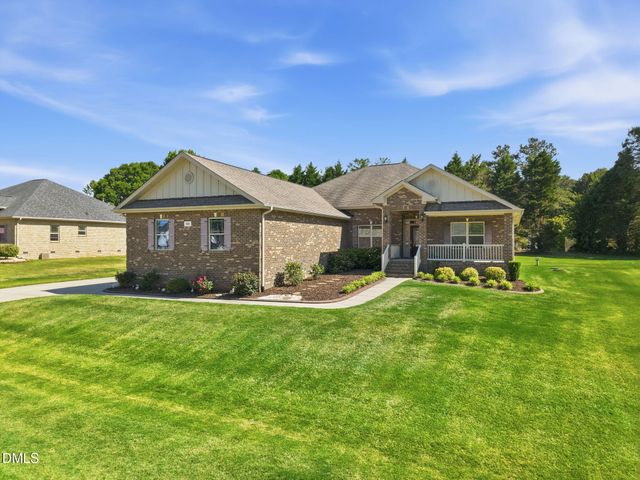 109 W Paige Wynd Drive, Angier, NC 27501