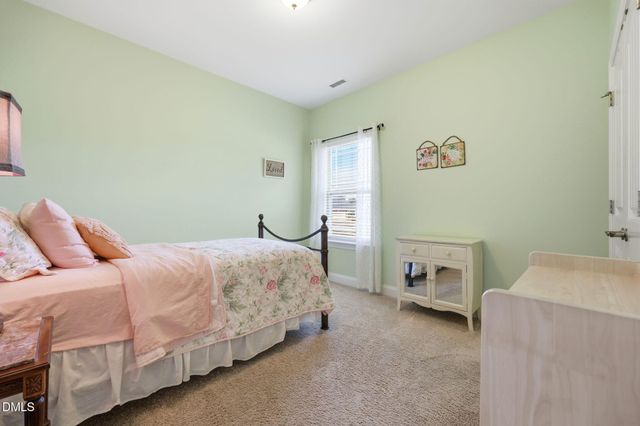 109 W Paige Wynd Drive, Angier, NC 27501