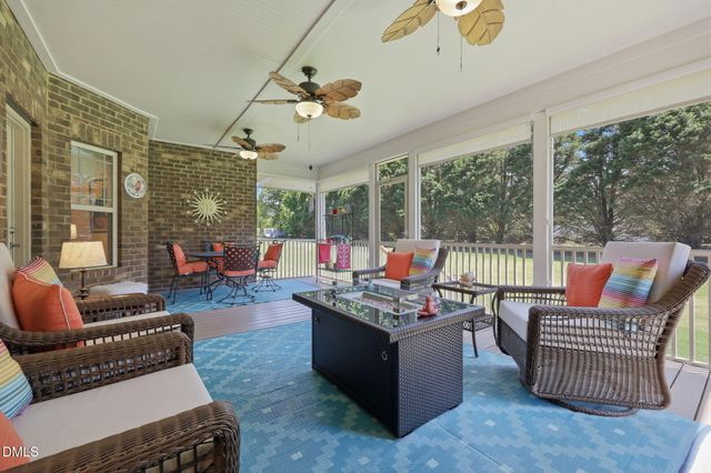 109 W Paige Wynd Drive, Angier, NC 27501