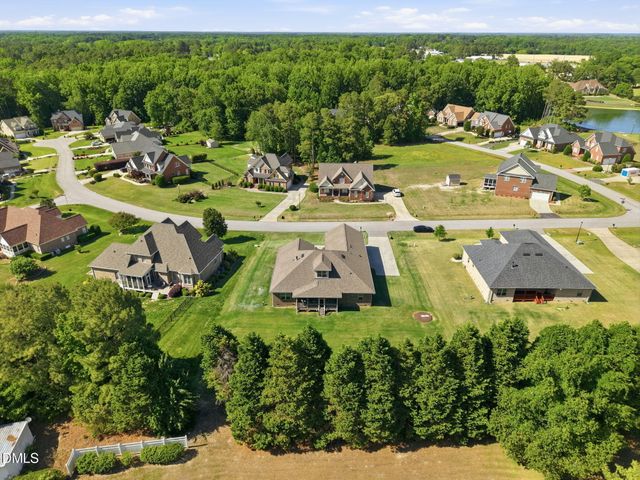 109 W Paige Wynd Drive, Angier, NC 27501