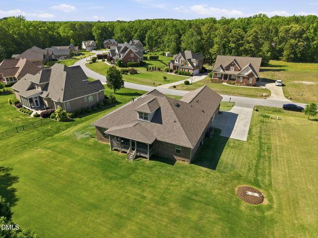 109 W Paige Wynd Drive, Angier, NC 27501