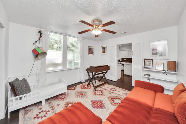 1502 Southern Pines Court, Houston, TX 77339