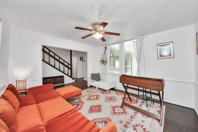 1502 Southern Pines Court, Houston, TX 77339