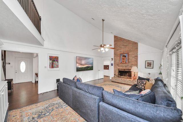 1502 Southern Pines Court, Houston, TX 77339