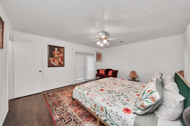 1502 Southern Pines Court, Houston, TX 77339