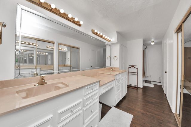 1502 Southern Pines Court, Houston, TX 77339