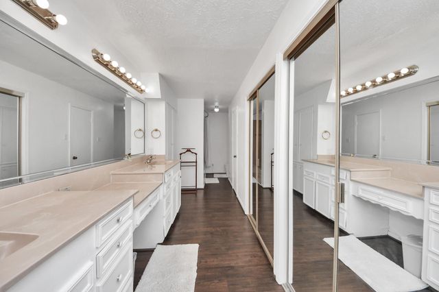 1502 Southern Pines Court, Houston, TX 77339