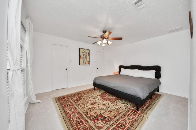 1502 Southern Pines Court, Houston, TX 77339