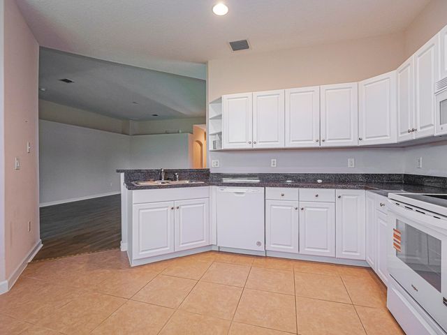 3110 Brookfield Drive, Vero Beach, FL 32966