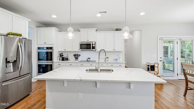612 Deer Pond Way, Knightdale, NC 27545