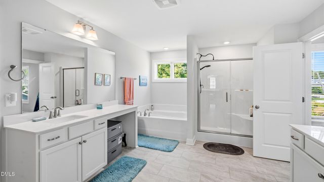 612 Deer Pond Way, Knightdale, NC 27545