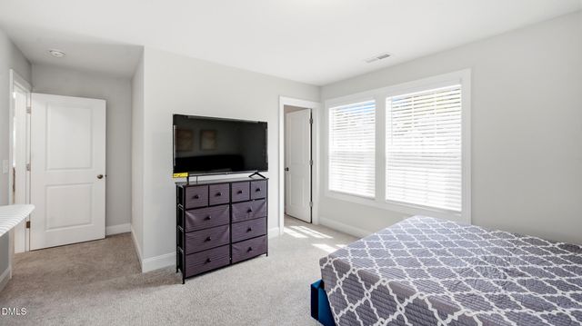 612 Deer Pond Way, Knightdale, NC 27545