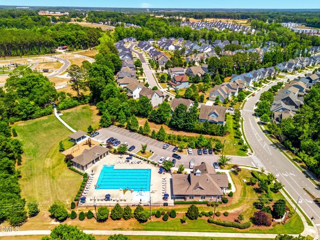 612 Deer Pond Way, Knightdale, NC 27545